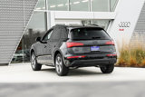 Certified 2025 Audi Q5 2.0T Premium w/ Convenience Plus Package image 4