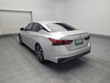 Used 2020 Nissan Altima 2.5 SR w/ Premium Package image 5