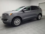 Used 2024 Ford Edge SEL image 2