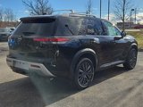 New 2025 Nissan Pathfinder SL w/ SL Premium Package image 2
