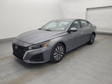 Used 2023 Nissan Altima 2.5 SV image 2