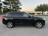 Used 2017 Volvo XC90 T5 Momentum w/ Vision Package image 2