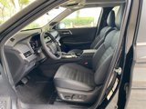 New 2025 Mitsubishi Outlander SE image 5