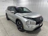 Used 2024 Mitsubishi Outlander AWD image 2