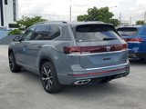 New 2025 Volkswagen Atlas SEL Premium R-Line image 2