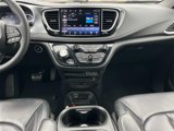 Used 2022 Chrysler Pacifica Touring-L w/ Uconnect Theater Family Group image 4