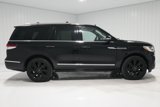 Used 2023 Lincoln Navigator Reserve image 4