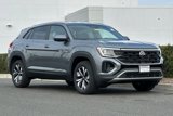 New 2025 Volkswagen Atlas Cross Sport SE image 2