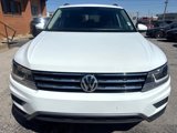 Used 2021 Volkswagen Tiguan SE w/ Panoramic Sunroof Package image 3