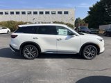 New 2025 INFINITI QX60 Sensory image 2