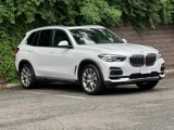 Used 2022 BMW X5 xDrive40i w/ Premium Package image 2