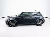 Used 2025 MINI Cooper 2-Door Hardtop image 4