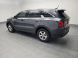 Used 2022 Kia Sorento LX image 3