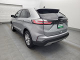 Used 2024 Ford Edge SEL w/ Convenience Package image 5