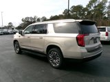 Used 2023 GMC Yukon XL SLT image 5