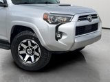 Used 2022 Toyota 4Runner TRD Off-Road image 2