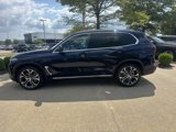 New 2026 BMW X5 xDrive50e image 2