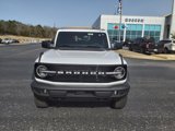New 2025 Ford Bronco Outer Banks w/ Black Appearance Package image 2