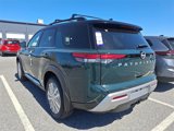 New 2025 Nissan Pathfinder Platinum image 4
