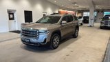 Used 2022 GMC Acadia SLE w/ Driver Convenience Package image 2