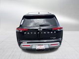 New 2025 Nissan Pathfinder Platinum image 4