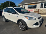 Used 2016 Ford Escape SE w/ SE Chrome Package image 2