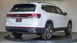 New 2025 Volkswagen Atlas SE image 4