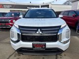 New 2025 Mitsubishi Outlander ES image 2