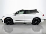 Used 2024 Volkswagen Tiguan SE R-Line image 3