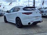Used 2022 Alfa Romeo Stelvio Veloce image 2