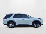 Used 2024 Nissan Pathfinder SL image 4