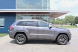 Used 2021 Jeep Grand Cherokee Limited w/ Luxury Group II image 2