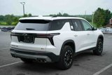 Used 2025 Chevrolet Traverse Z71 image 5