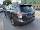 Used 2017 Toyota Prius V Two image 5