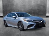 Used 2023 Toyota Camry SE image 3