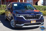 Used 2024 Kia Carnival LX image 2