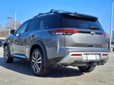 New 2025 Nissan Pathfinder Platinum image 6