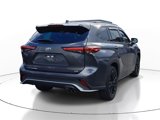 Used 2023 Toyota Highlander XSE image 4
