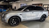 Used 2018 Bentley Bentayga image 4