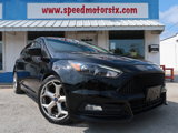 Used 2016 Ford Focus ST w/ Equipment Group 401A image 2
