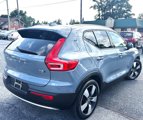 Used 2020 Volvo XC40 T5 Momentum w/ Protection Package Premier image 5