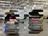 Used 2017 Toyota Sienna XLE Premium image 3