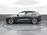 New 2025 Audi Q6 e-tron Prestige image 4