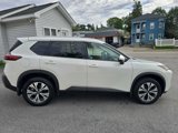 Used 2021 Nissan Rogue SV image 4