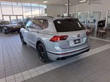 Used 2022 Volkswagen Tiguan SE R-Line image 3