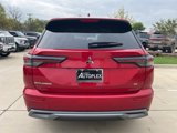 New 2025 Mitsubishi Outlander SE image 2