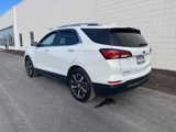 Used 2023 Chevrolet Equinox Premier image 3