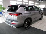 Used 2024 Mitsubishi Outlander AWD image 6