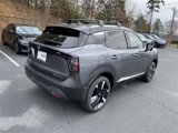 New 2025 Nissan Kicks SR image 5