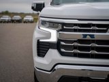 Used 2025 Chevrolet Silverado 1500 LTZ image 3
